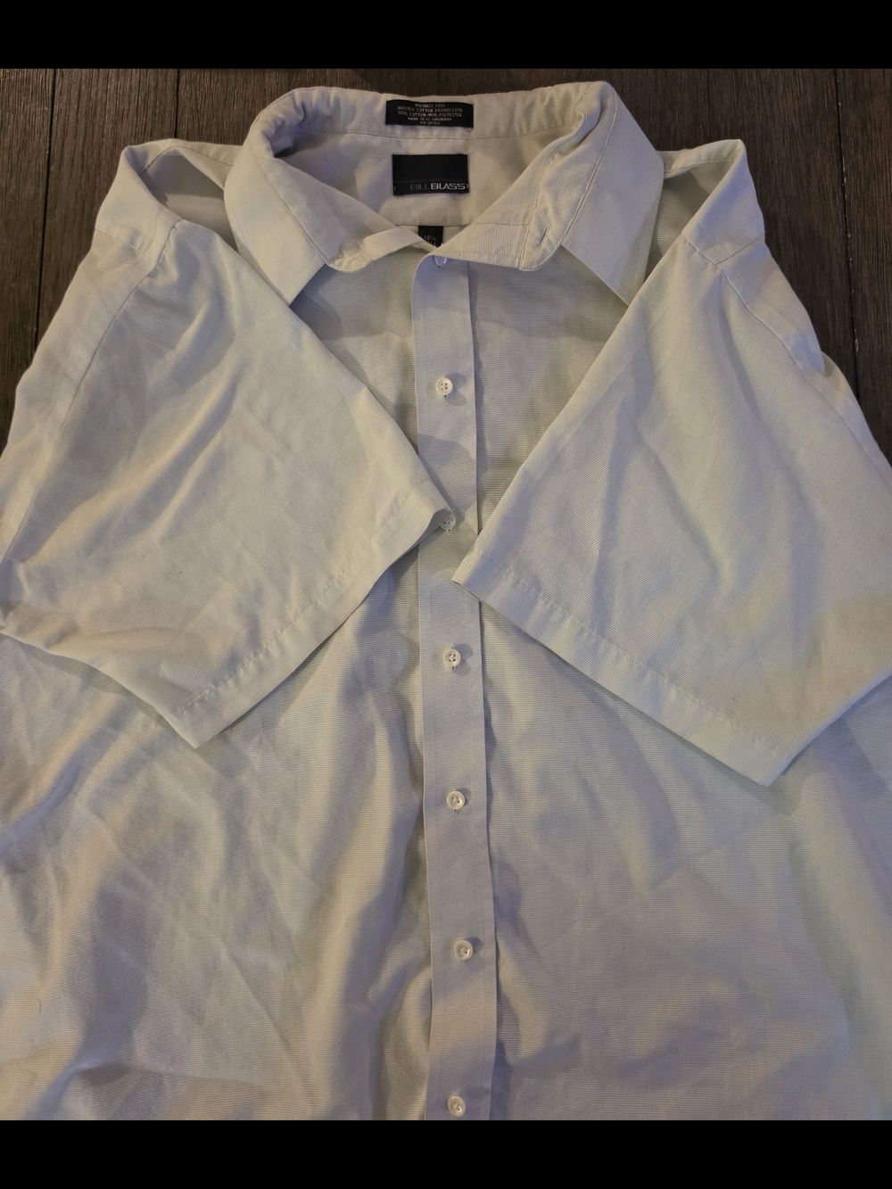 Bill Blass Men's Dress Short Sleeve Shirt - Light Striped Size 18.5 Tall